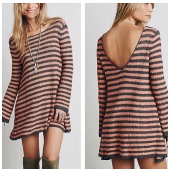 Free People Sweaters - FREE PEOPLE Women’s Gray Striped Sweater Tunic Dress small
